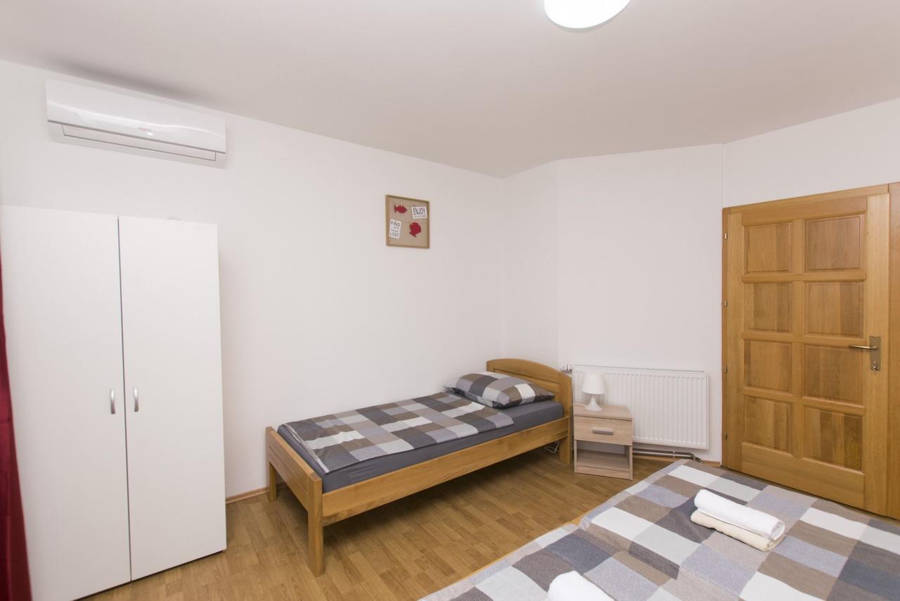 Rooms Nada Селине Екстер'єр фото