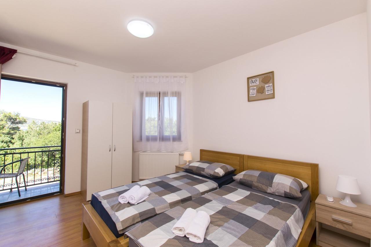 Rooms Nada Селине Екстер'єр фото