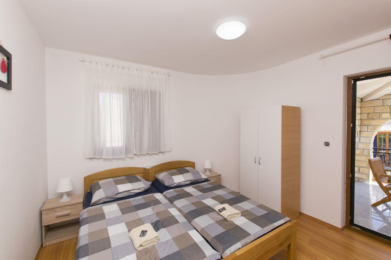 Rooms Nada Селине Екстер'єр фото